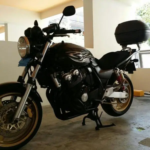 carousell_1426476988216_3.jpg