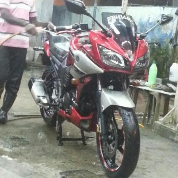 carousell_1428214453351_2.jpg