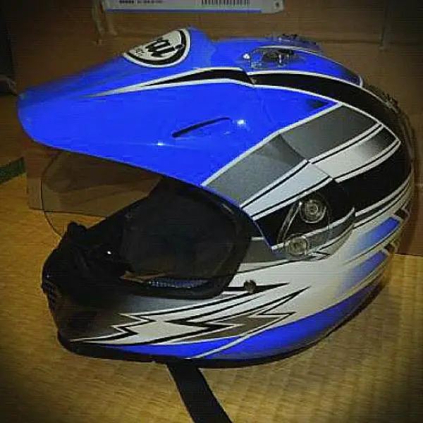 carousell_1429198425801_0.jpg