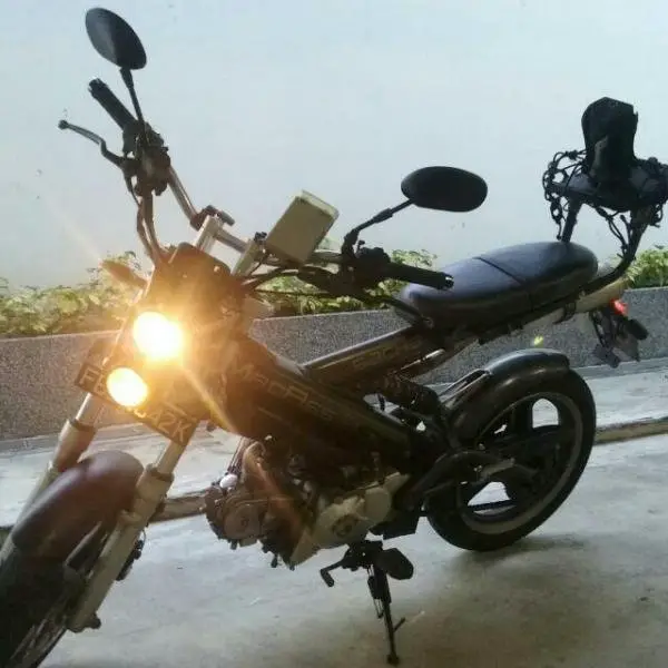 carousell_1429527009002_1.jpg