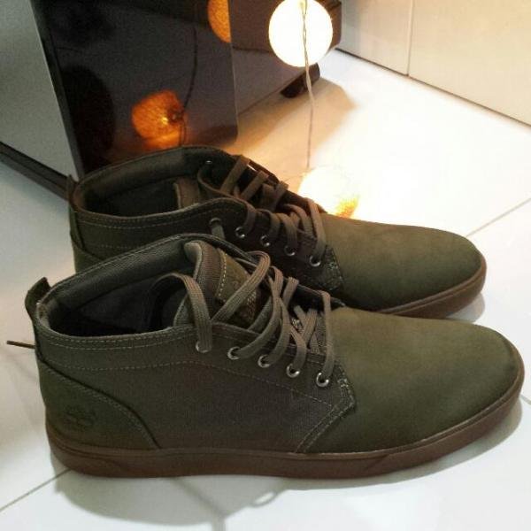 carousell_1431101517834_1.jpg