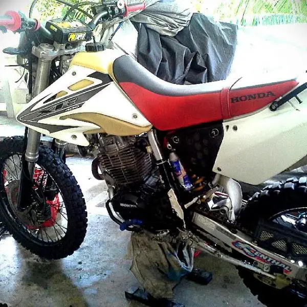 carousell_1431334364438_1.jpg