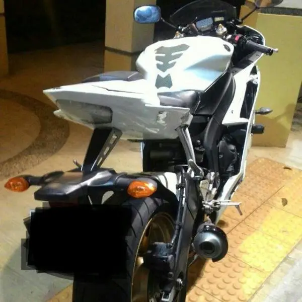 carousell_1436660549434_1.jpg
