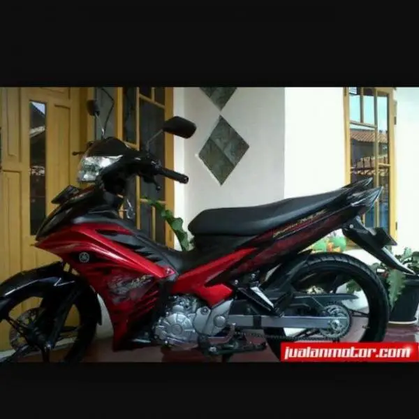 carousell_1437003266358_0.jpg