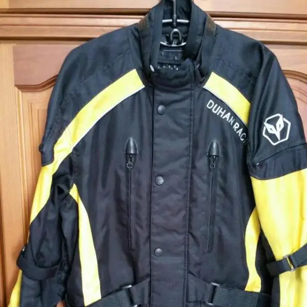 carousell_1437449061322_0.jpg