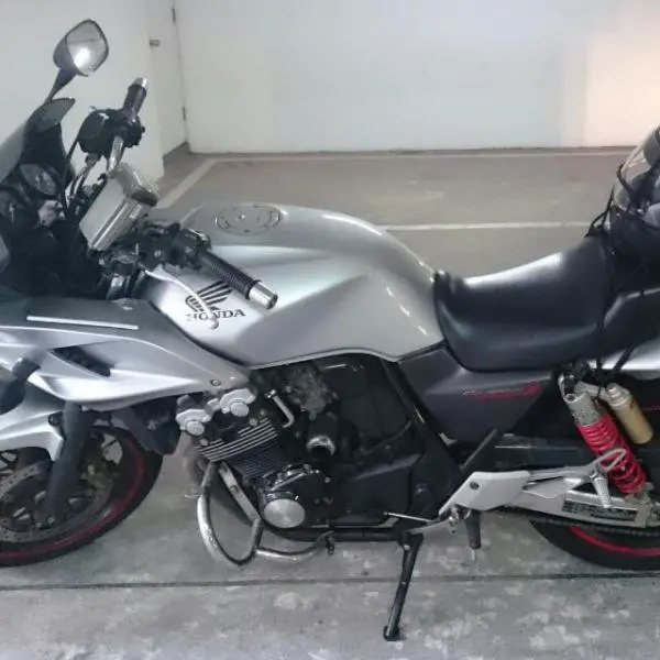 carousell_1442466194858_0.jpg