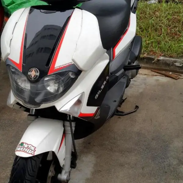 carousell_1444007849085_3.jpg