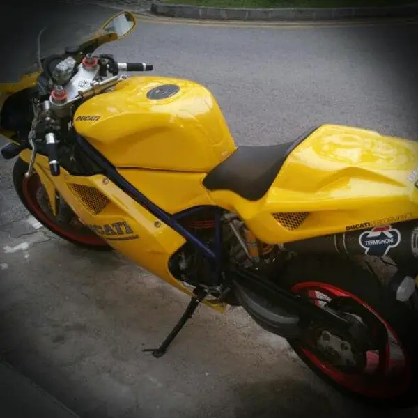 carousell_1446720137983_2.jpg