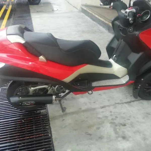 carousell_1448870413047_1.jpg