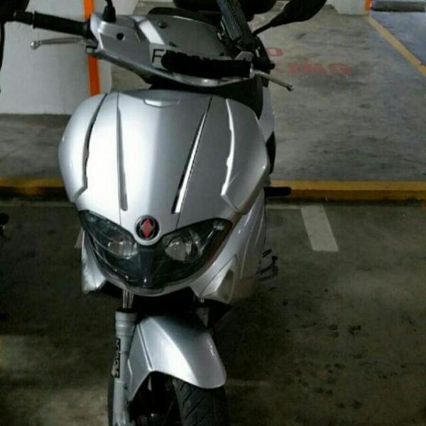 carousell_1454314776378_0.jpg