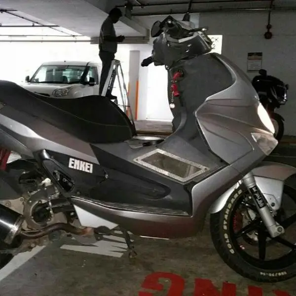 carousell_1454314776378_1.jpg