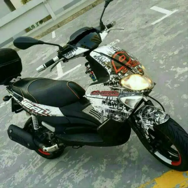 carousell_1455725118565_0.jpg