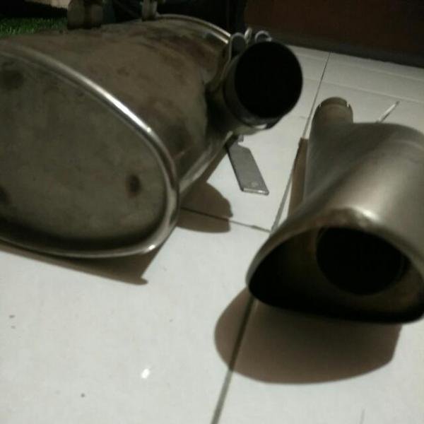 carousell_1472217353720_3.jpg