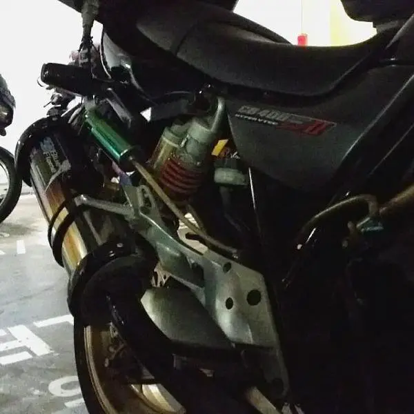 cb400_super4_spec_ii_1451993441_8d0cb2e4.jpg