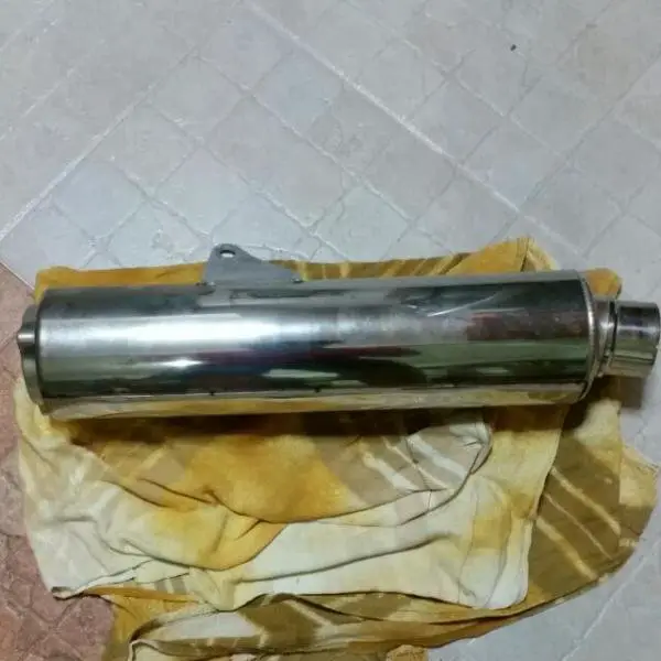 cb_400_spec_3_original_exhaust_1427372377_cdc5be24.jpg