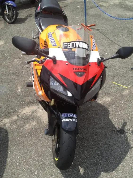 cbr1.jpg