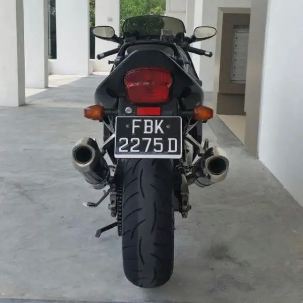 cbr1100xx.jpg