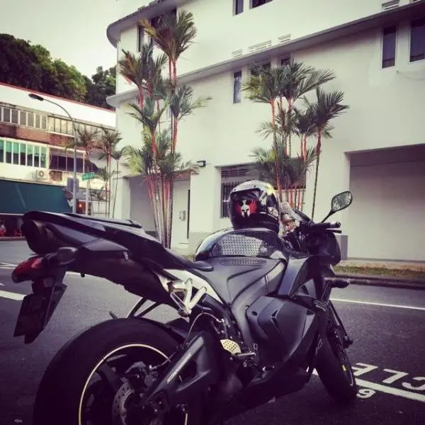 cbr600rr_09_with_traction_control_system_1452575757_3c44f654.jpg