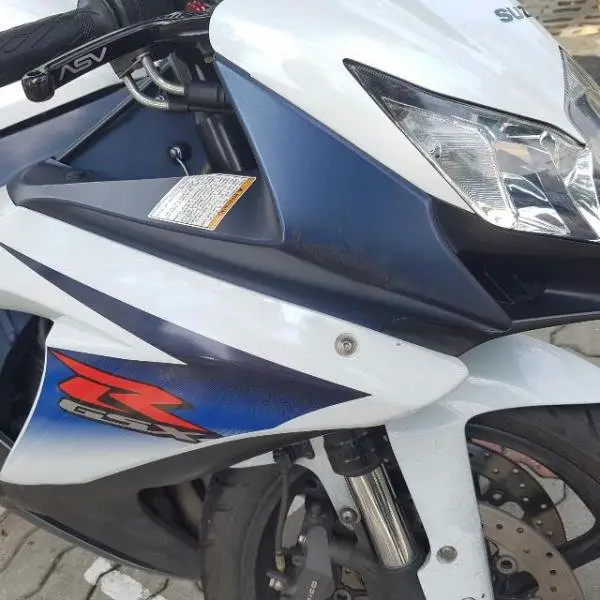 gsxr_750cc_l02010_registered_in_2011_1459481001_fdcc987a.jpg
