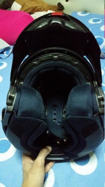 helmet.jpg