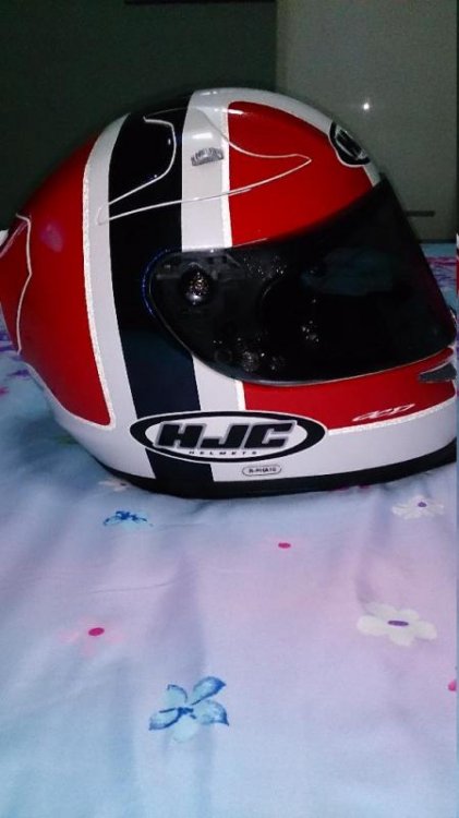 helmet4.jpg