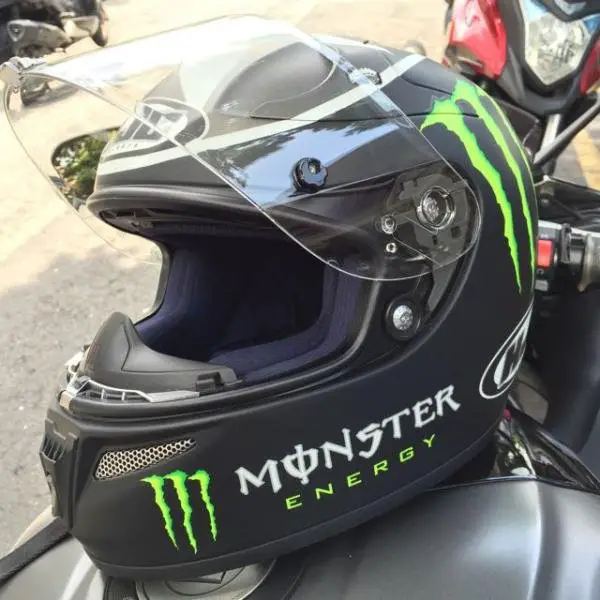 hjc_rpha_10_helmet_1458708673_18f843a5.jpg