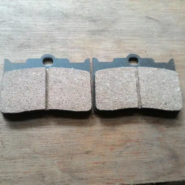 isumi_brake_pad_1465284513_b0faf22a.jpg