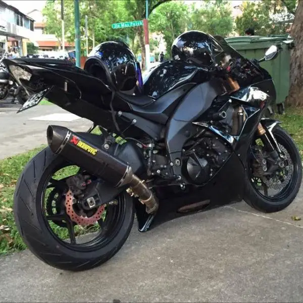 kawasaki_zx10_1440416335_09cbfa28.jpg