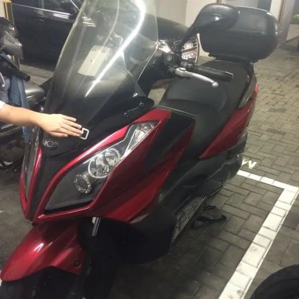 kymco_downtown_200i_1465142549_2a9993c7.jpg