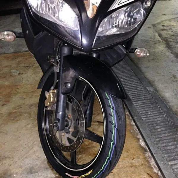 low_milage_yamaha_r15_1473484896_d69deec7.jpg