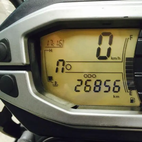 low_mileage_triumph_tiger_800xc_1486038926_eeefa074.jpg