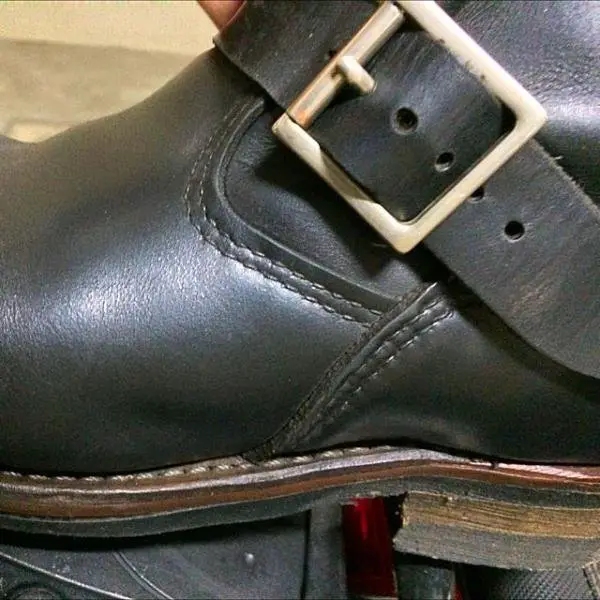 red_wing_2268_11_engineer_boots_sz_10_steel_toe_1456791754_f6c5c4cd.jpg