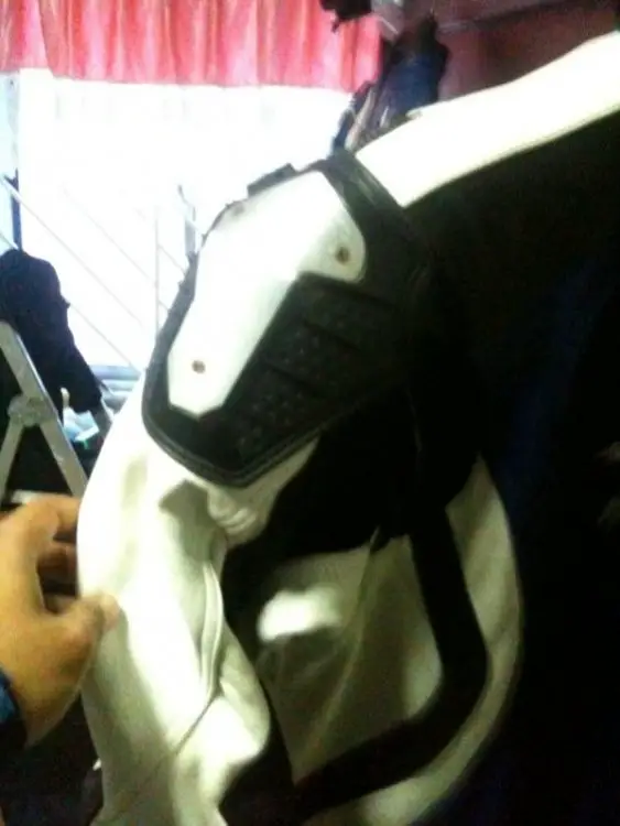 shoulder.jpg