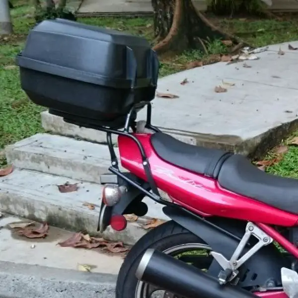 suzuki_bandit_400_1463919111_bf5df496.jpg