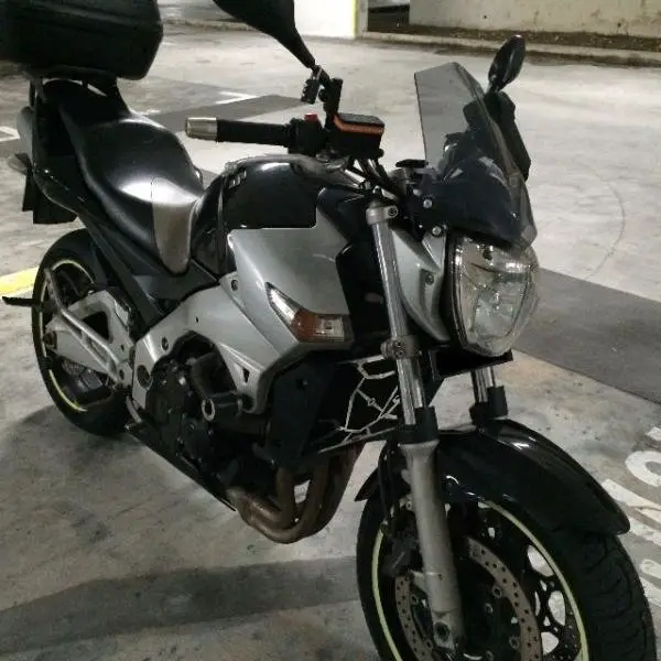 suzuki_motorbike_gsr400_1450453736_aaa674c7.jpg