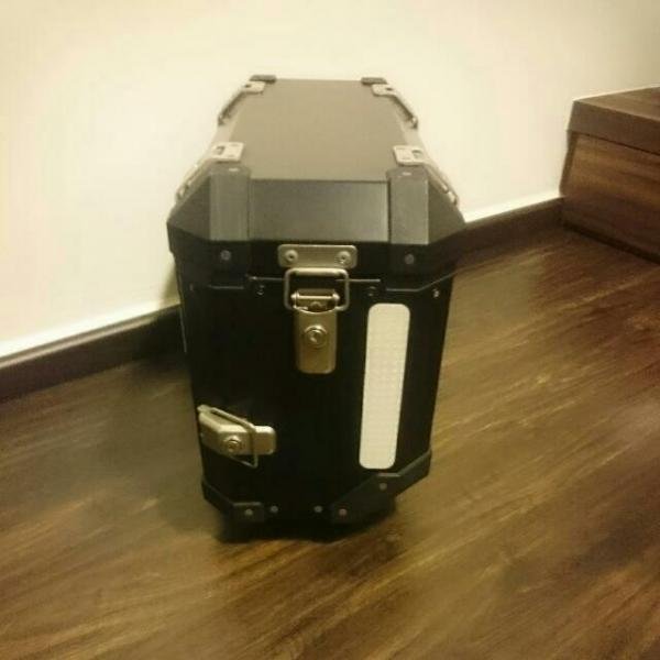 trax_evo_aluminium_panniers_1463670870_f7315edf.jpg