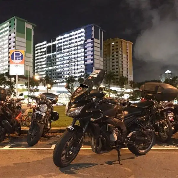 yamaha_fz1s_2010_touring_ready_bike_non_urgent_sales_1483873532_2fddfb47.jpg