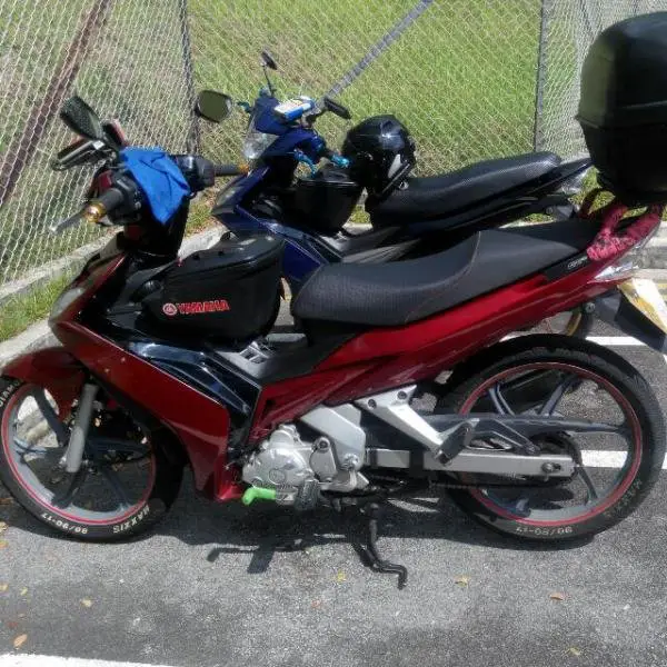 yamaha_spark_t135_w_yoshimura_tri_cone_exhaust_1463540472_302a7d42.jpg