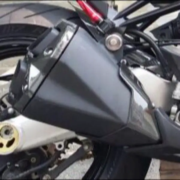 z1000_oem_exhaust_with_carbon_fibre_1420949233_696d8661.jpg