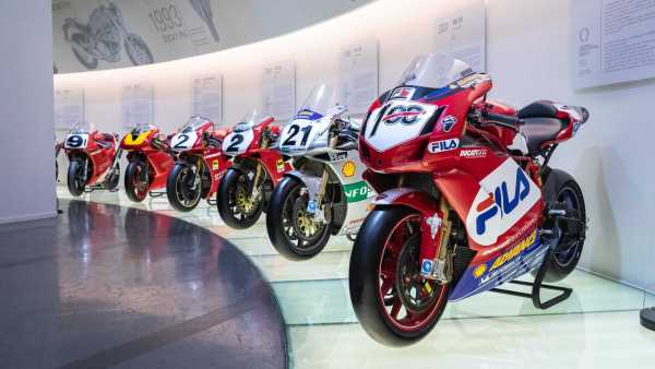 museo-ducati.jpg.36cbf91daca7cf49883557d5db5384d8.jpg