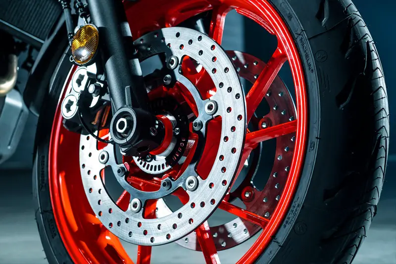 2021-Yamaha-MT-07-First-Look-Review-15.jpg.dac08daa9214d56ec5068ea07faf4014.jpg