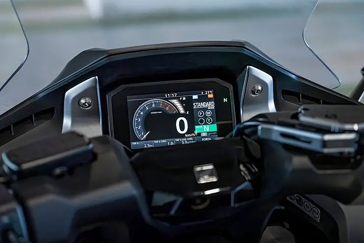 810846707_HondaForza7502021NewsPriceSpec(12).jpg.6d003495b388099d3af91589fa8b4483.jpg