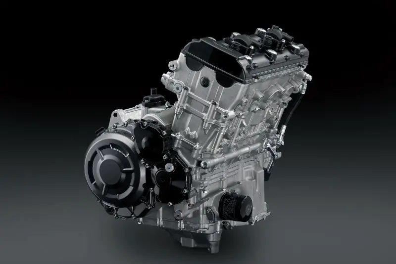 gsx1300rrqm2_engine_1.thumb.jpg.c4febf0c4ab13f01a923aef176dd31c4.jpg