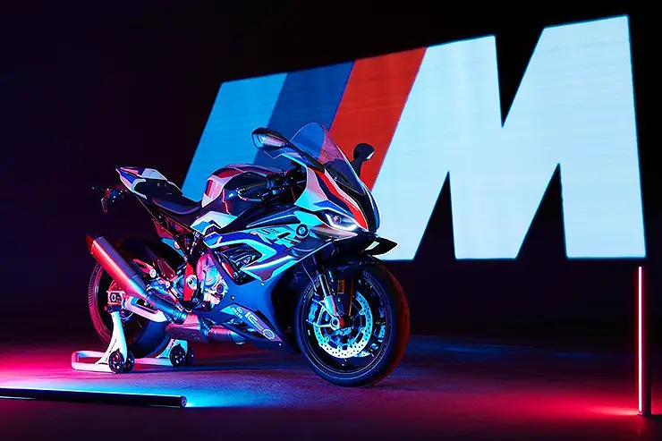 713954275_BMWM1000RR2020WSBK(1).jpg.42ef6af41cf9b654c92c79f0096edadb.jpg