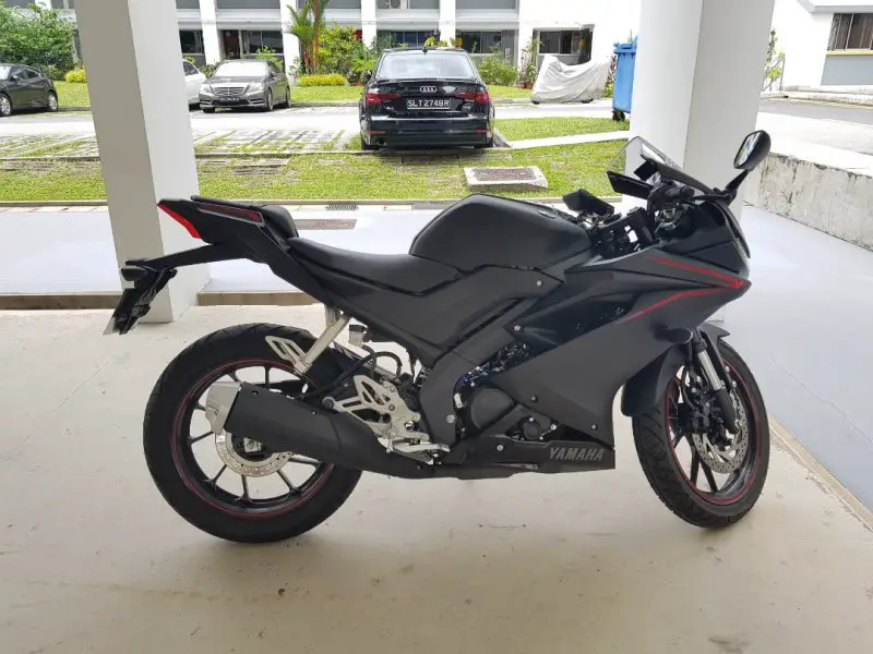 yamaha_r15_v3_1524467326_b5f100d5.thumb.jpg.ef12e8c54d7e2914887b95311c9d9654.jpg