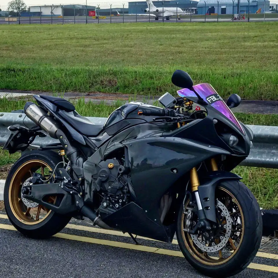 Yamaha R1 (COE March 2024) Class 2 Motorcycles