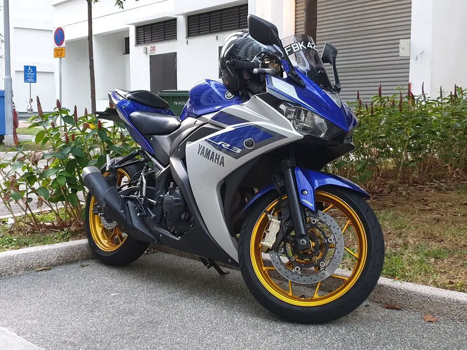 Yamaha R3 (COE August 2025) Class 2A Motorcycles