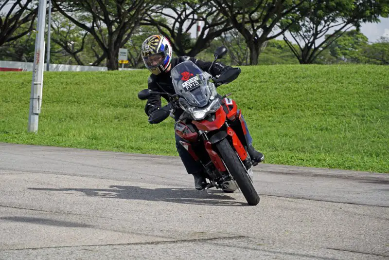 2021-Triumph-Tiger-900-Review-Singapore-CarBuyer.com_.sg-12.thumb.jpg.fb24f8599516da82d80c15a815186a6c.jpg
