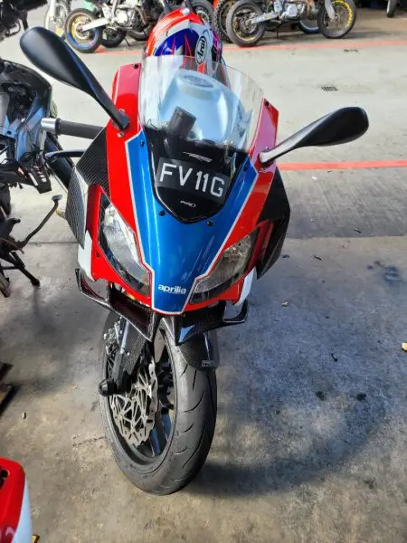 aprilia_rs125_1621679616_ab4220f1_progressive.thumb.jpg.499771ccb6633da1ebfa2ce2db33a914.jpg