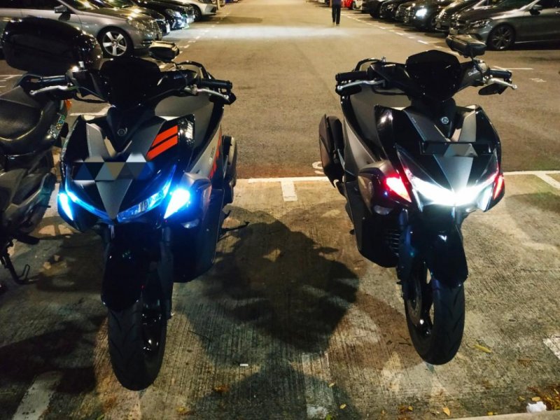 yamaha_aerox_155_led_parking_light_1548162332_b91943d5_progressive.thumb.jpg.6c8eee6437e2618dc27d253ec77abc38.jpg
